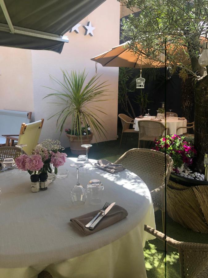 Logis Hotel La Feniere La Bouilladisse Екстериор снимка
