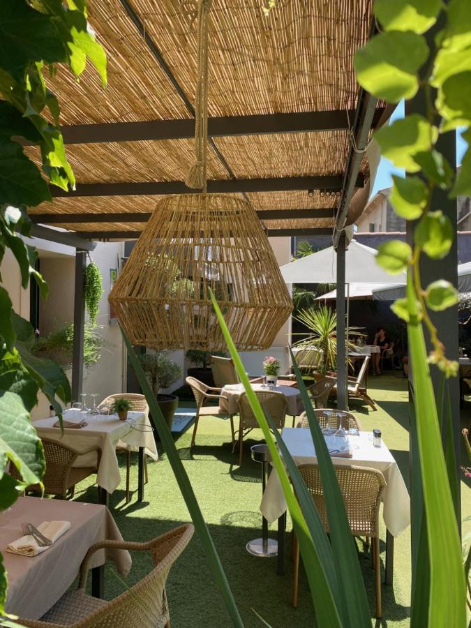 Logis Hotel La Feniere La Bouilladisse Екстериор снимка