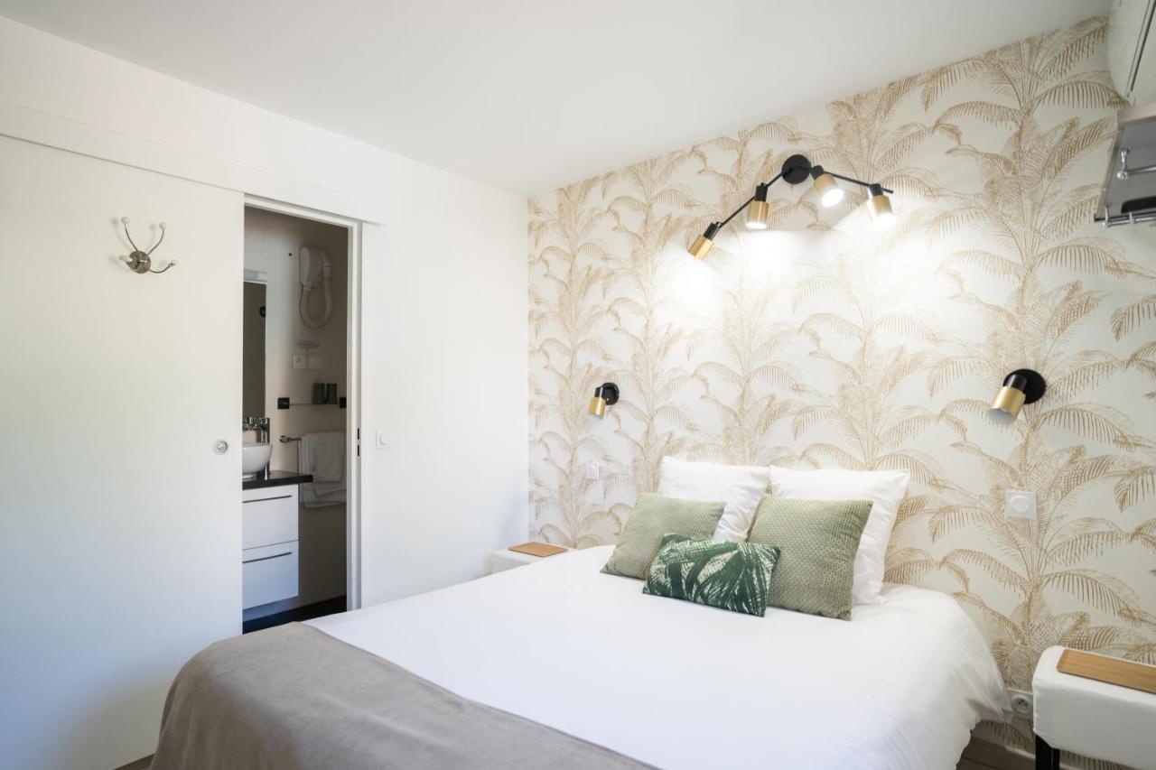 Logis Hotel La Feniere La Bouilladisse Екстериор снимка
