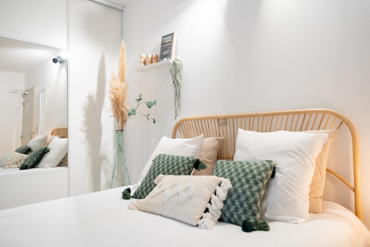 Logis Hotel La Feniere La Bouilladisse Екстериор снимка