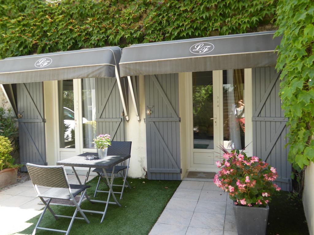 Logis Hotel La Feniere La Bouilladisse Екстериор снимка